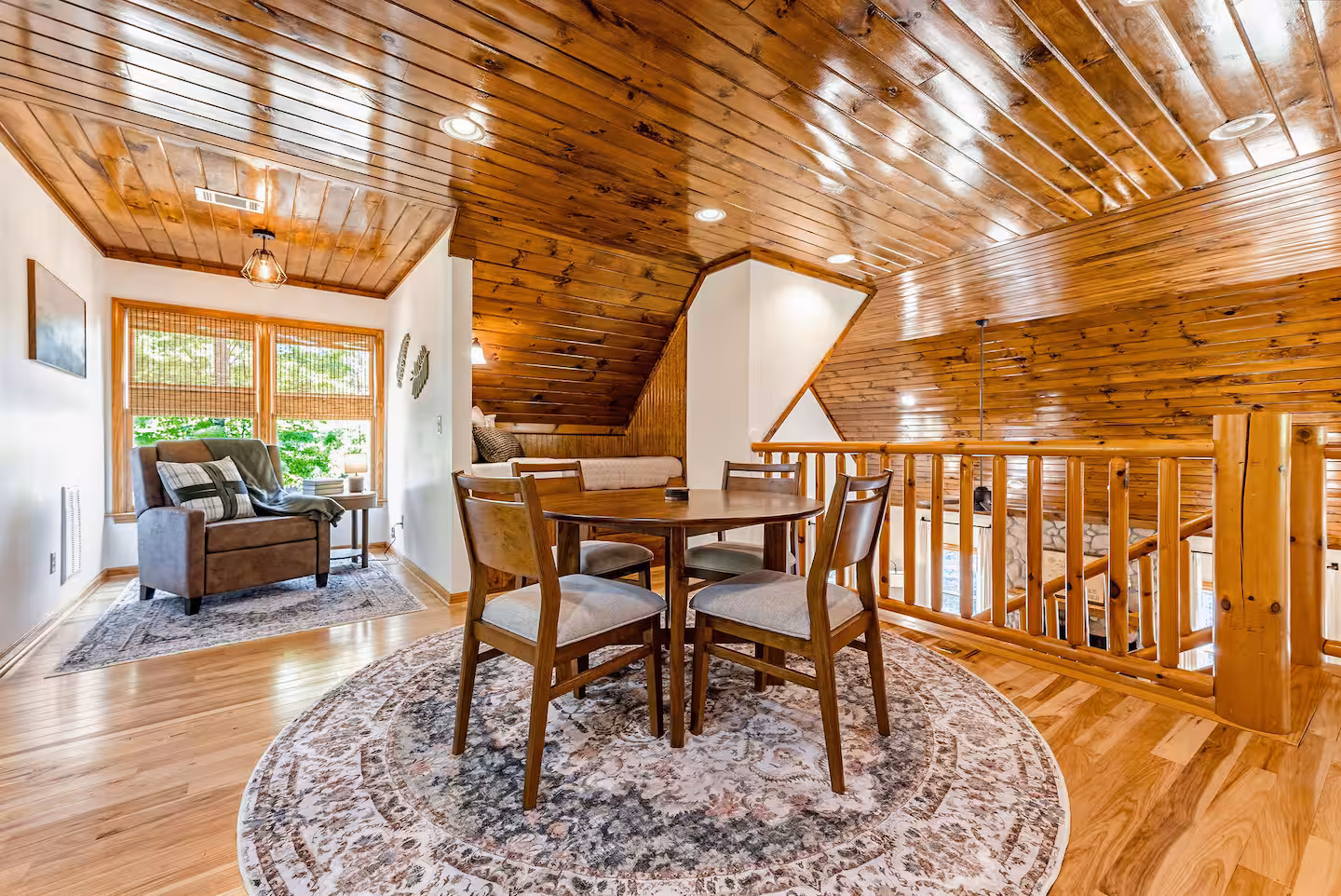 Loft with twin beds